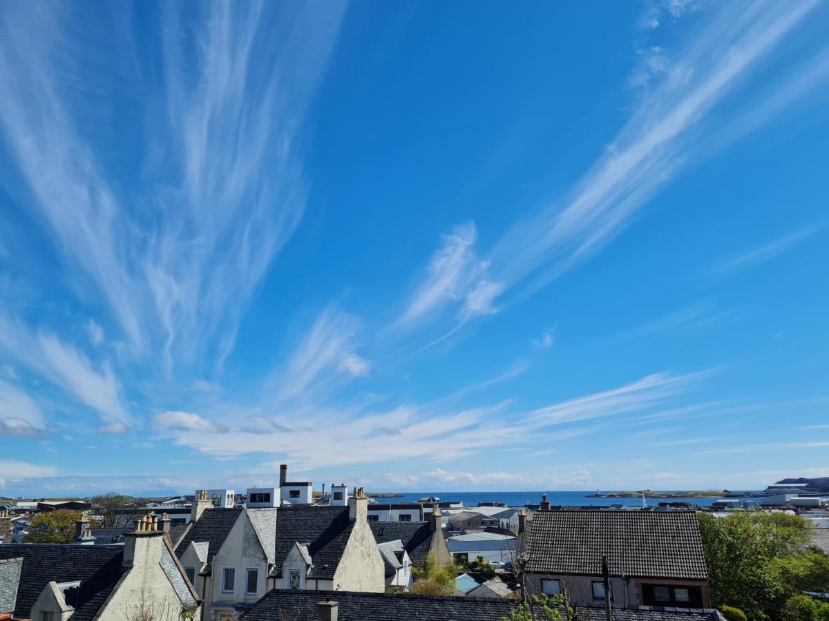The Dragonfly Bed and Breakfast Stornoway  Buitenkant foto